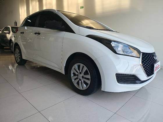 HYUNDAI HB20 1.0 UNIQUE 12V FLEX 4P MANUAL